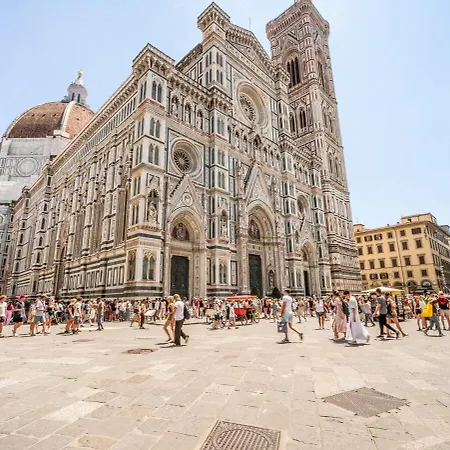 Four Seasons Luxury 50 M From Duomo *