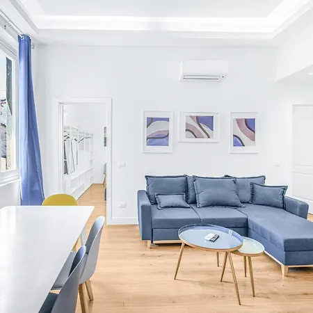 Four Seasons Martelli Luxury 50 M From Duomo Apartman