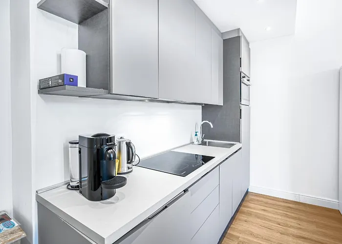 Apartamento Four Seasons Martelli Luxury 50 M From Duomo